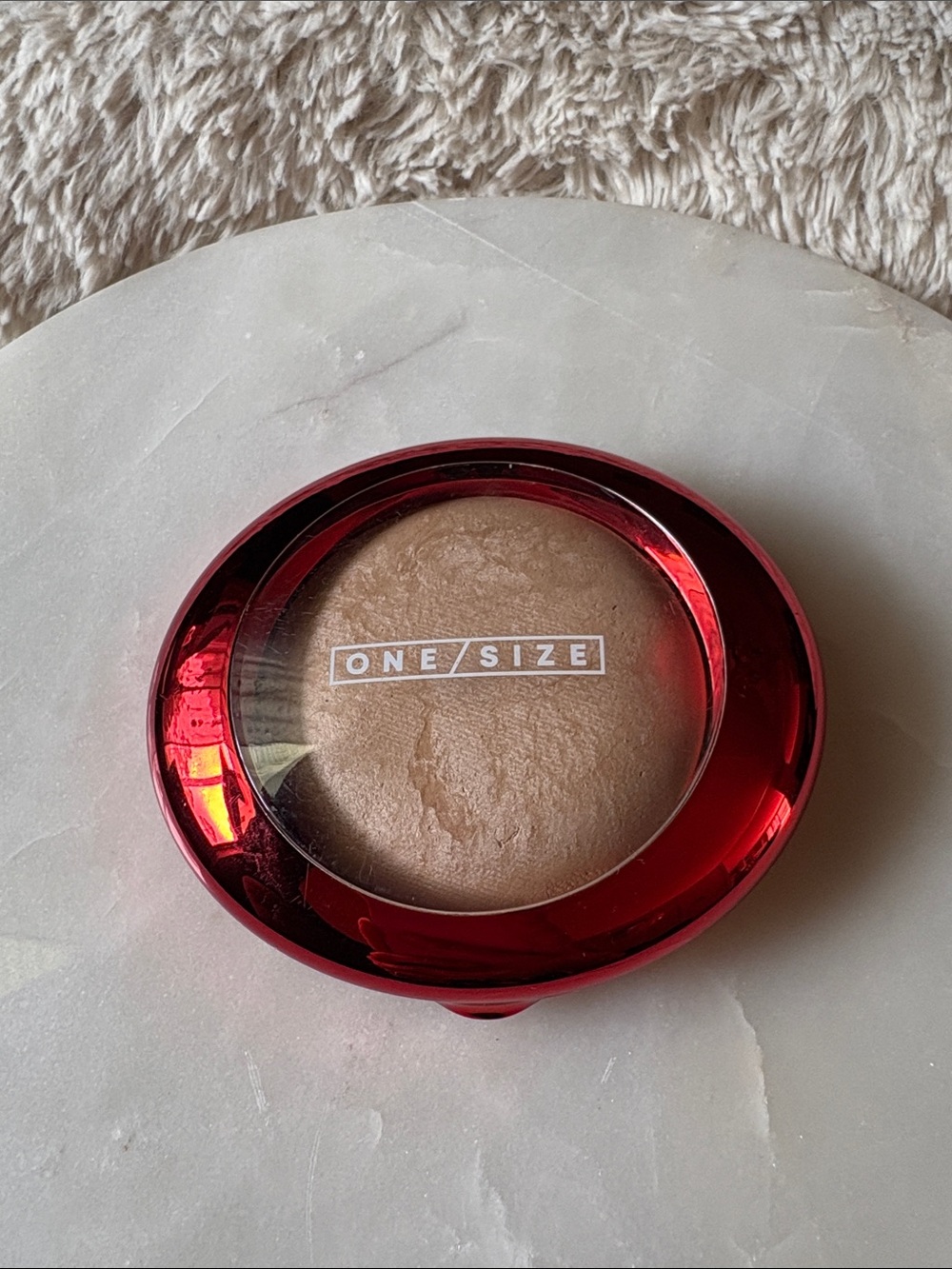 ONE/SIZE Boucle Silk Powder in MEDIUM GOLDEN